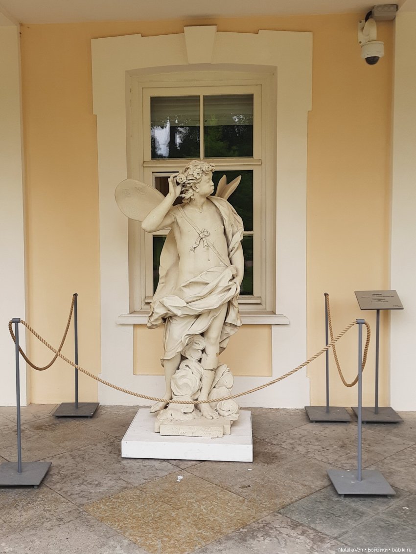 Лето с Минуш - Элен и тихая красота Ораниенбаума