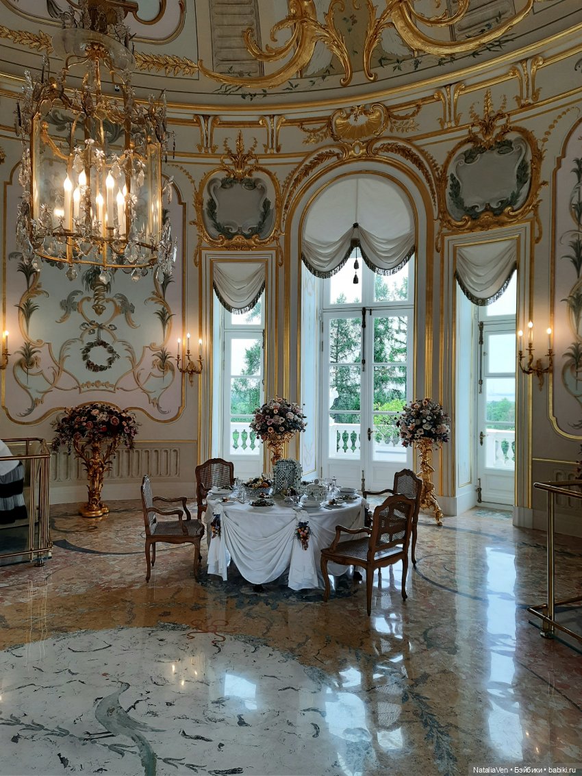 Лето с Минуш - Элен и тихая красота Ораниенбаума