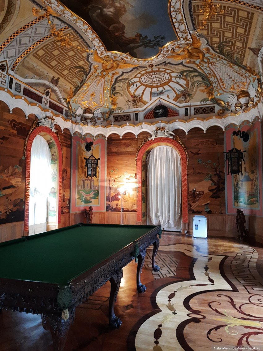 Лето с Минуш - Элен и тихая красота Ораниенбаума