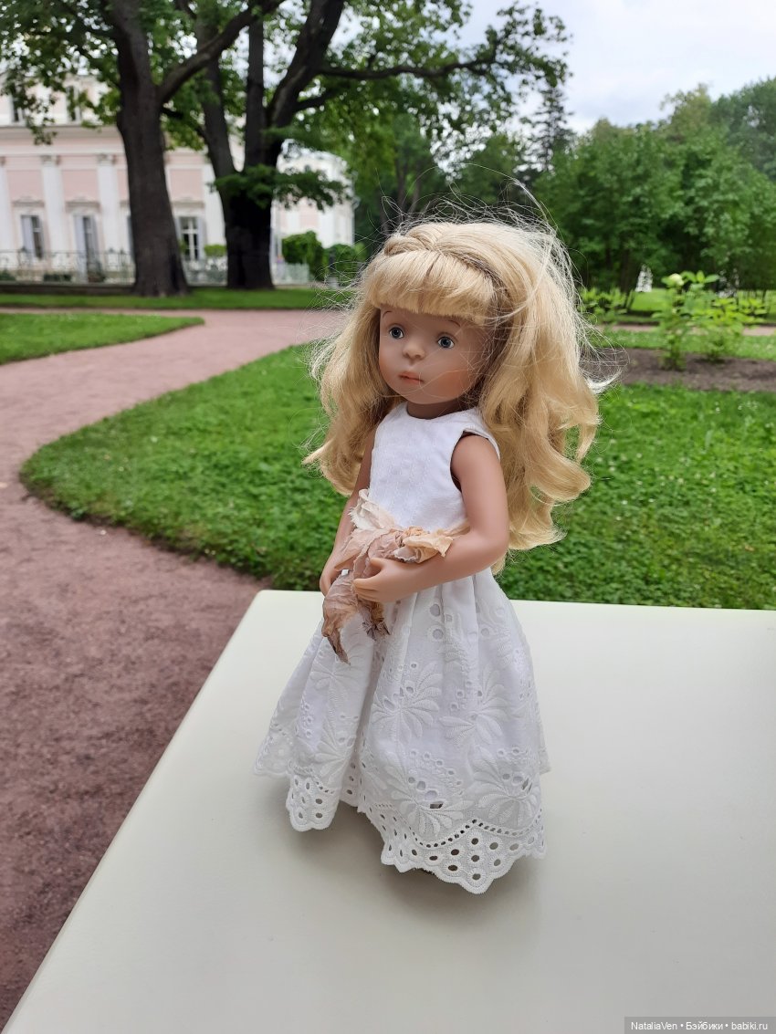 Лето с Минуш - Элен и тихая красота Ораниенбаума