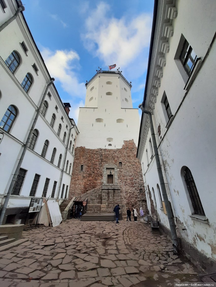 Прогулки с Sasha Doll - об ожиданиях, Пушкине, Выборге и танце с осенью