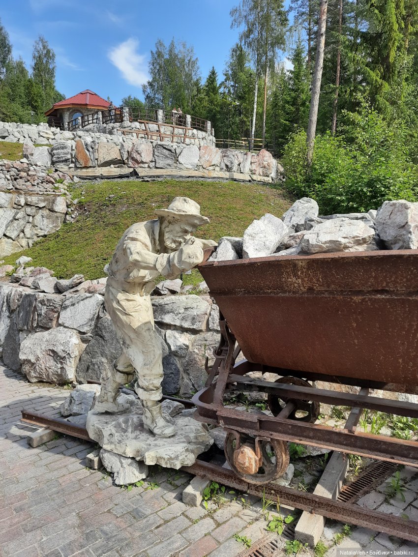 Сокровища Цвергов - Мьёлль и серебряные скалы Карелии, в Рускеала на ретро-поезде