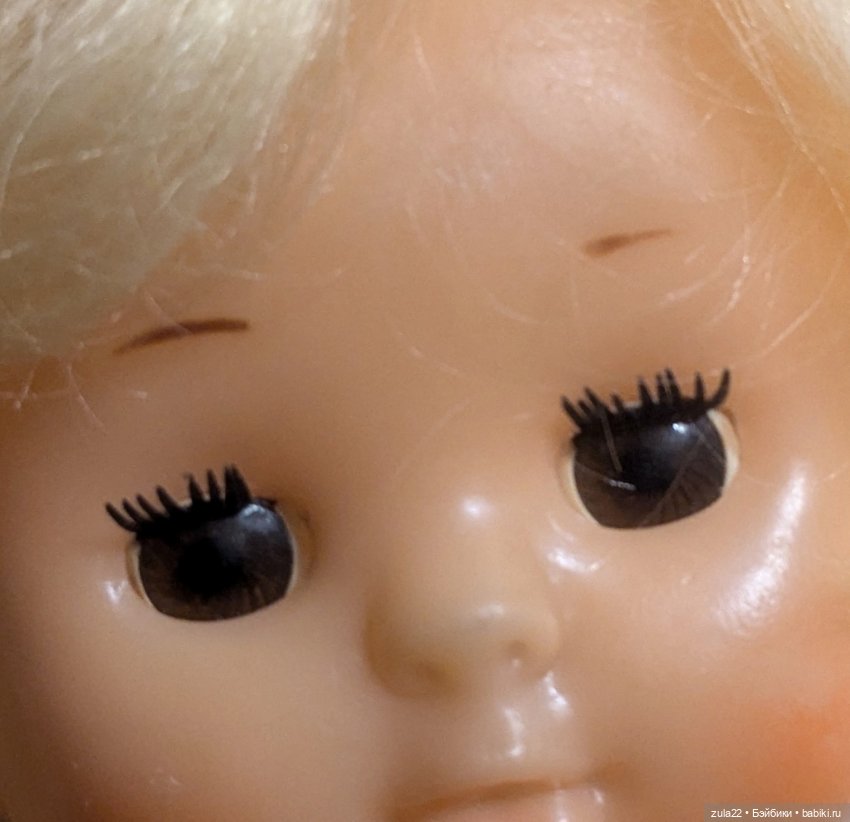 Маленькая Юлдуз...наверно пианистка