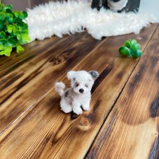 Милый щеночек