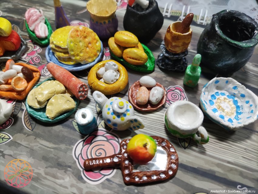 Лепим из глины — Авторские украшения и аксессуары для кукол: фото (фото 5)