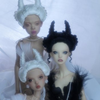 Парики для Popovy sisters