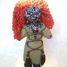 Тиса, вязаная куколка
