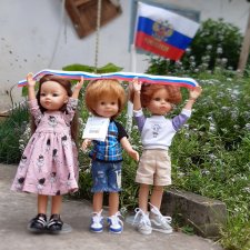 ИЗ ЖИЗНИ КУКОЛ Как мы День России праздновали
