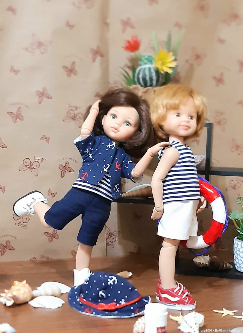 ИЗ ЖИЗНИ КУКОЛ Во что они одеваются (фото 8)