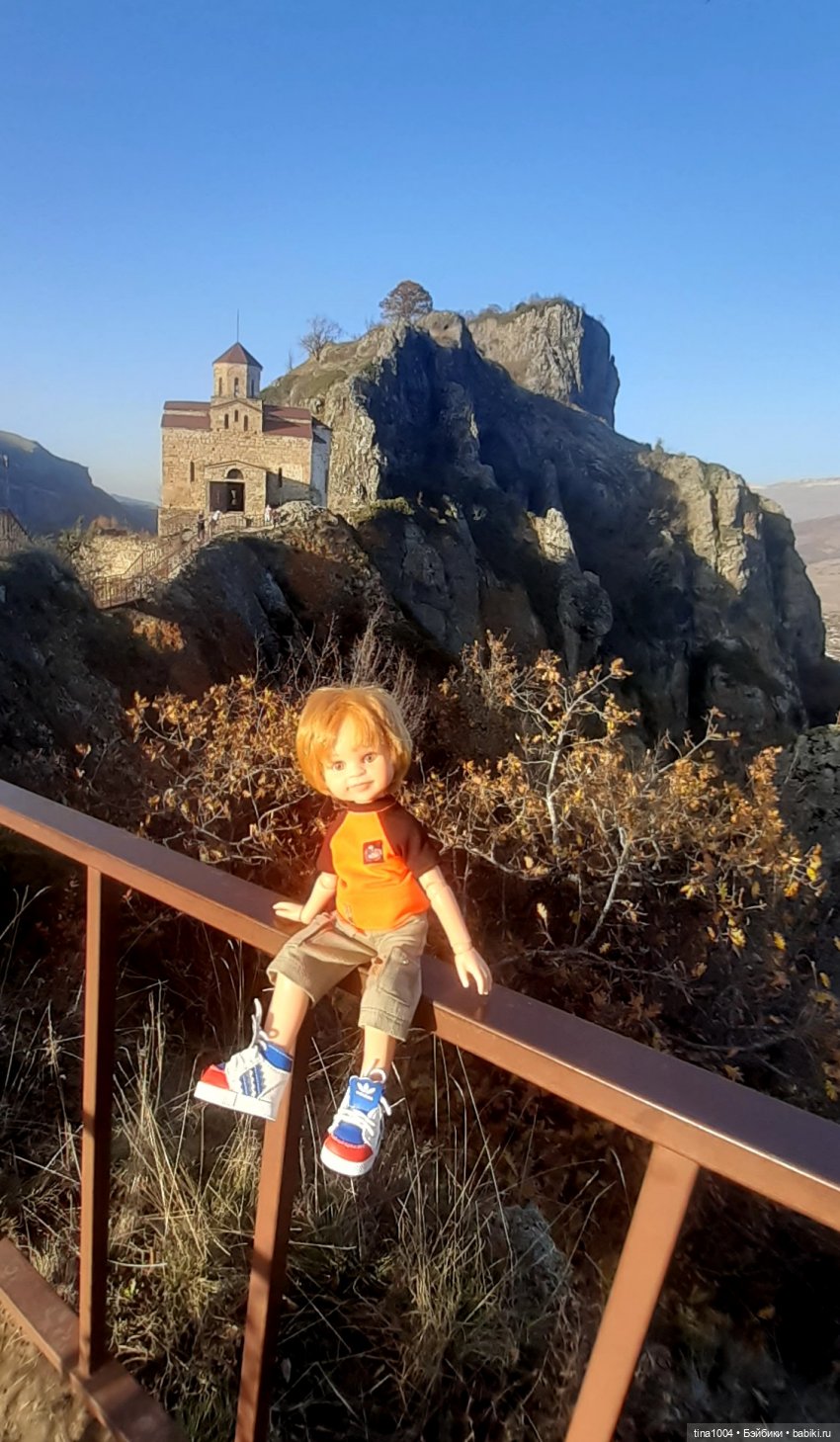 Осенние прогулки - дорога к храму 2ч