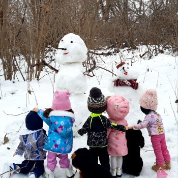 ИЗ ЖИЗНИ КУКОЛ Как они отдыхают. Зимняя прогулка 2ч