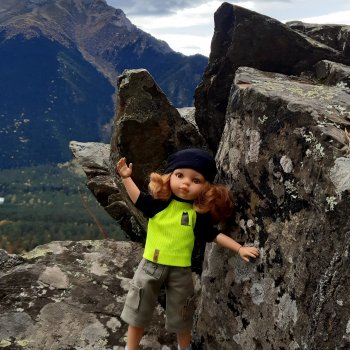 ИЗ ЖИЗНИ КУКОЛ Как они отдыхают Архыз осенью