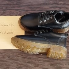 Кожаные туфли для парня 75 см