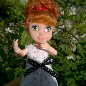 Прогулка Алексы со старшей кузиной