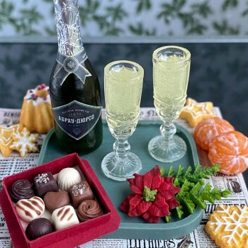 Новогодний стол в миниатюре