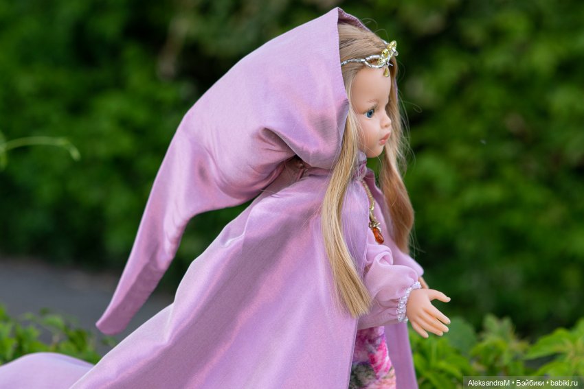 Паола Рейна в костюме Золушки