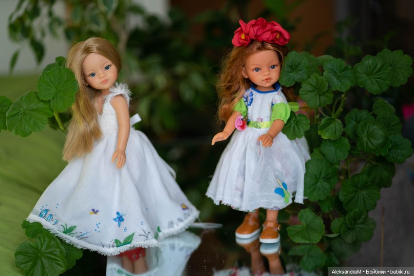 Белые платья для Паола Рейна