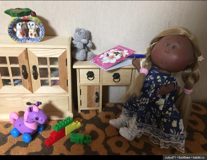 Антошка приехал — Куклы Nines d'Onil (Нинес): Миа (Mia) (фото 2)