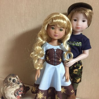 Мальчик и девочка, Ruby Red