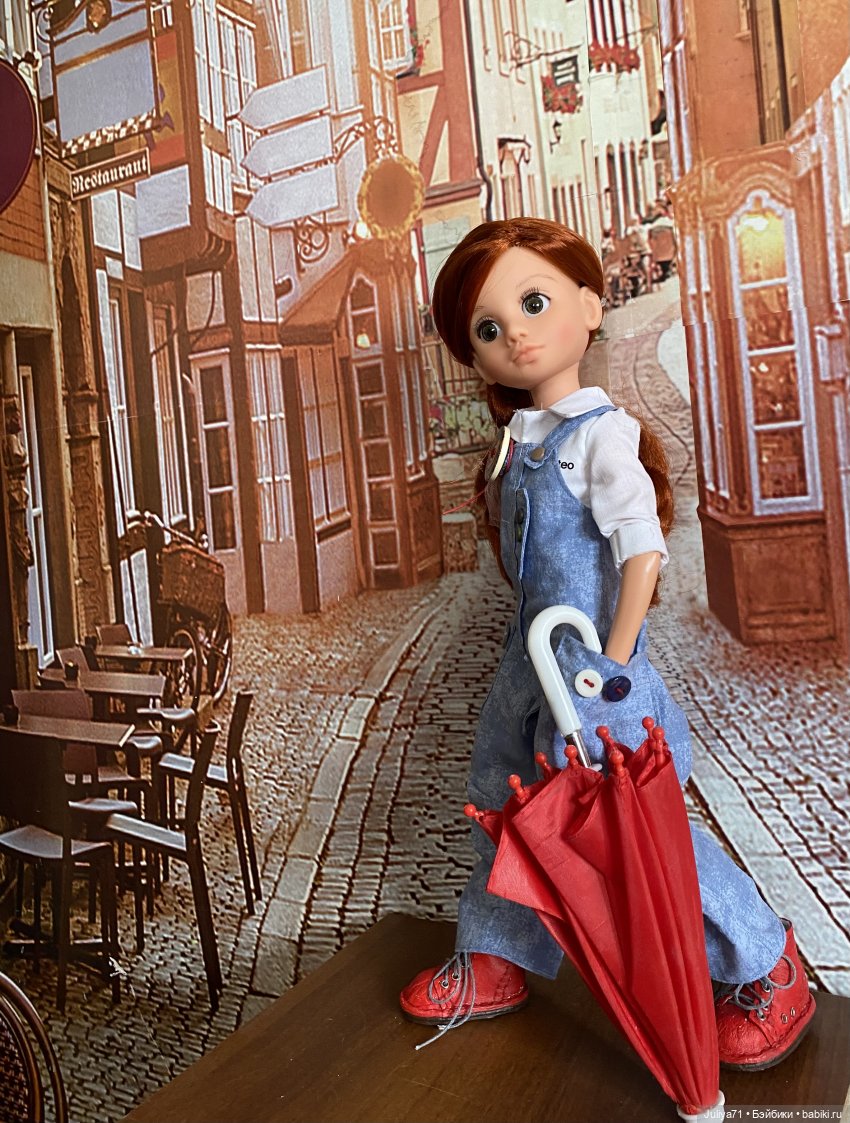 Последний день ….осени — Коллекции игровых кукол (Playline): фото полок (фото 5)