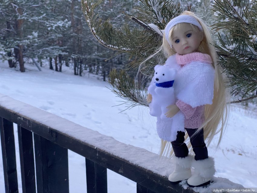Последний день ….осени — Коллекции игровых кукол (Playline): фото полок