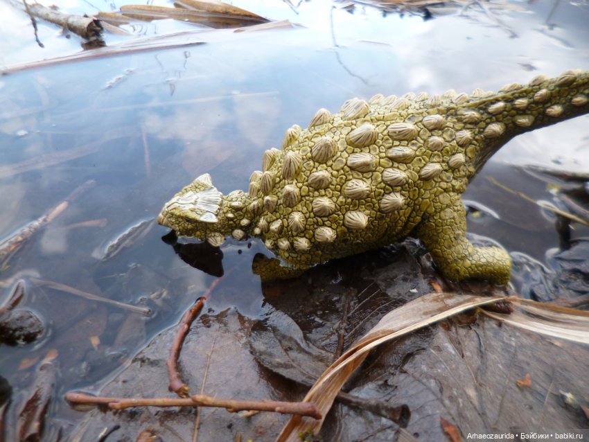 Анкилозавры в весеннем лесу (фото 2)