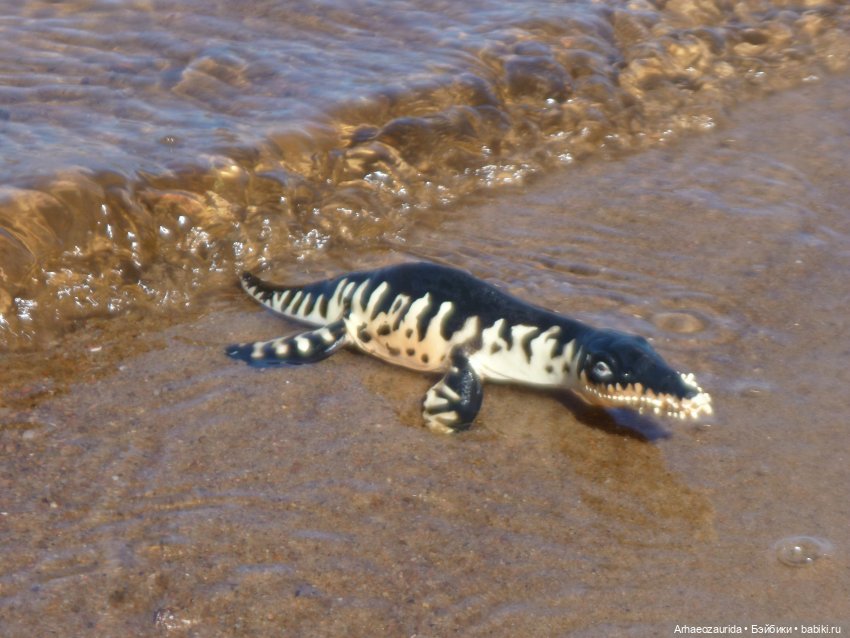 У реки: опасность под водой | Бэйбики У реки: опасность под водой (фото 4)
