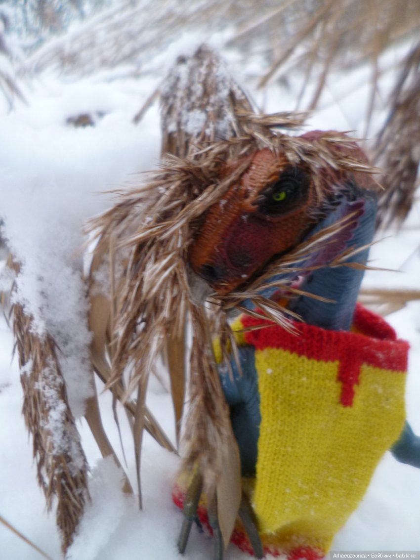 Ящеры у реки: поиски в снегу | Бэйбики Ящеры у реки: поиски в снегу