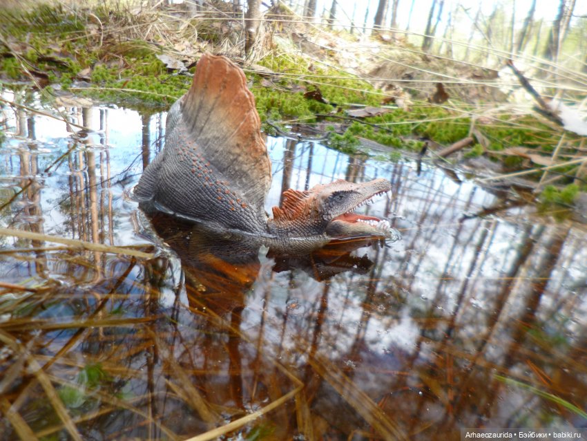 Ящеры в лесу: весеннее томление