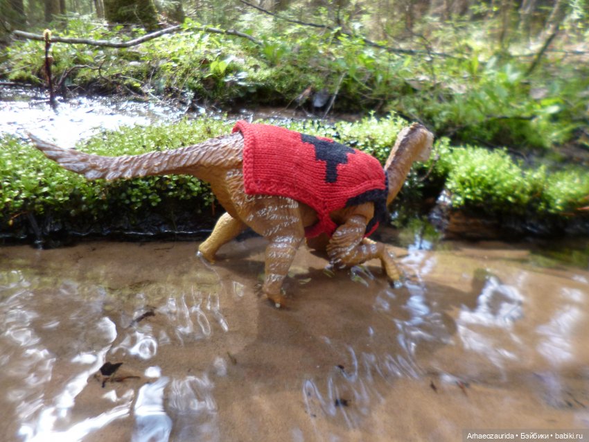 Ящеры в лесу: Река Мостов