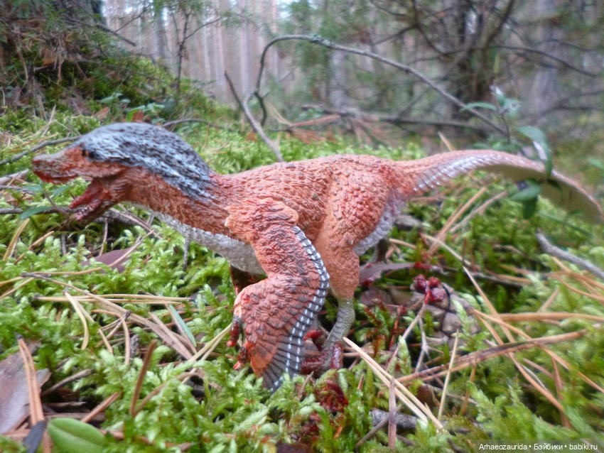 Ящеры в лесу: раненый раптор | Бэйбики Ящеры в лесу: раненый раптор (фото 2)