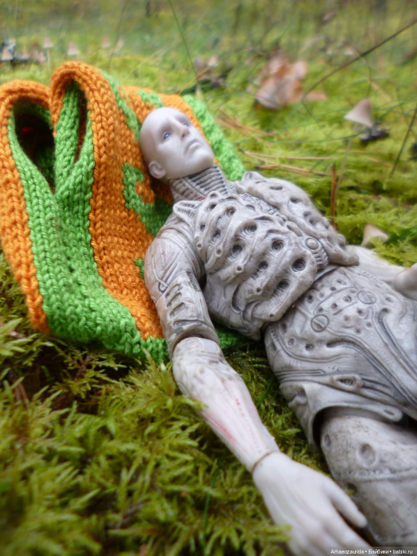 Ящеры в лесу: пришелец (часть 1)