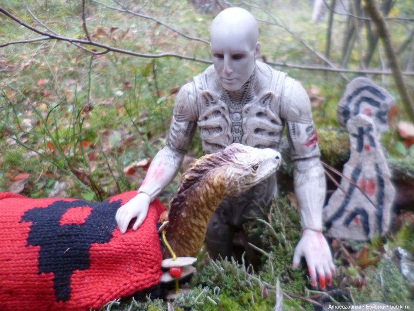 Ящеры в лесу: пришелец (часть 1)