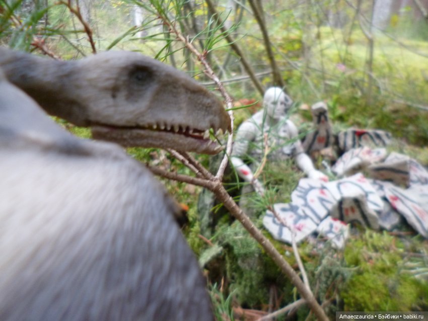 Ящеры в лесу: пришелец (часть 1)