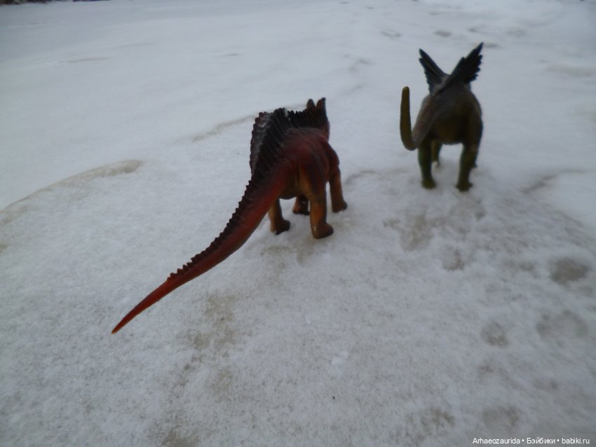 Ящеры у реки: древние руины (фото 2)