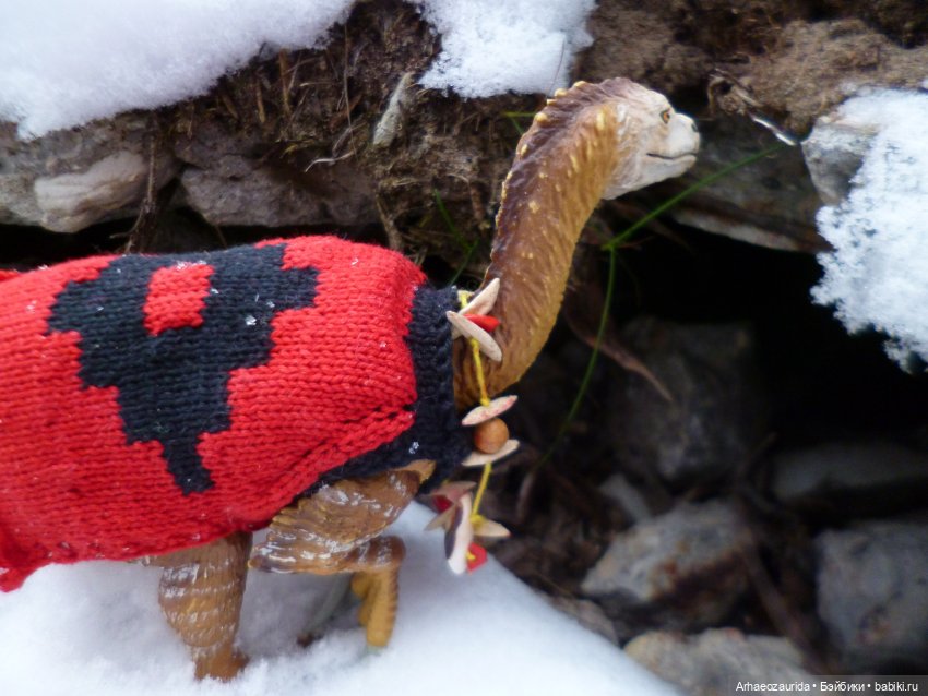 Ящеры у реки: древние руины