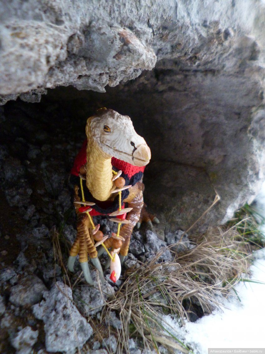 Ящеры у реки: древние руины (фото 3)