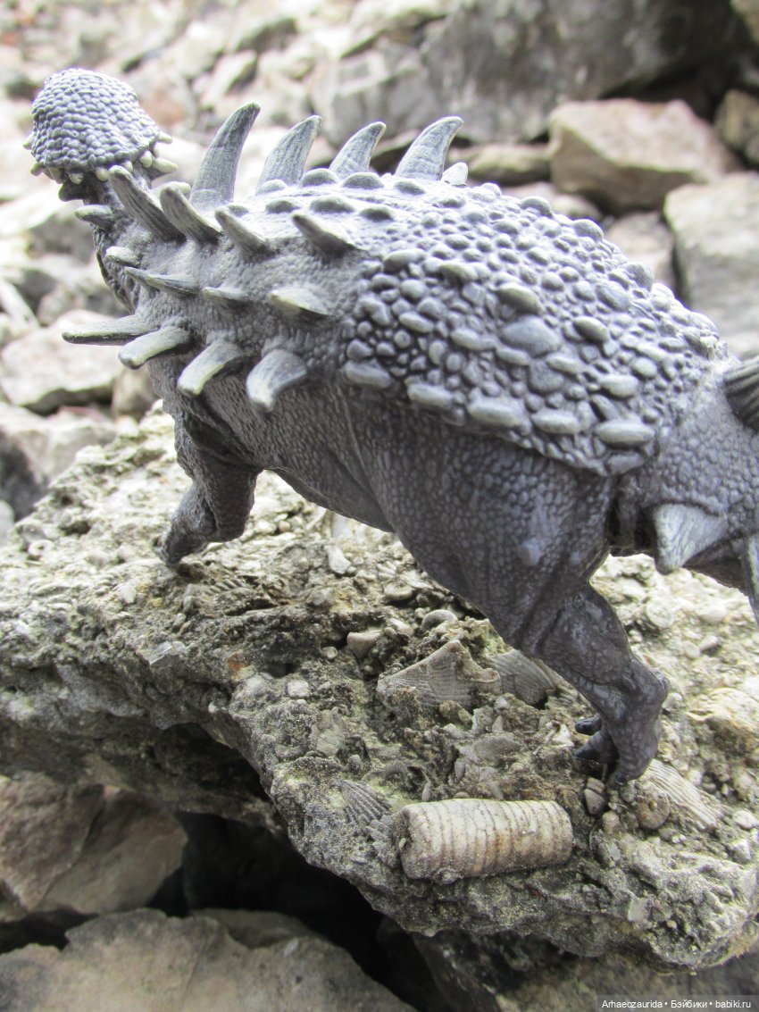 Ящеры в Холмах: камни и трава (фото 3)