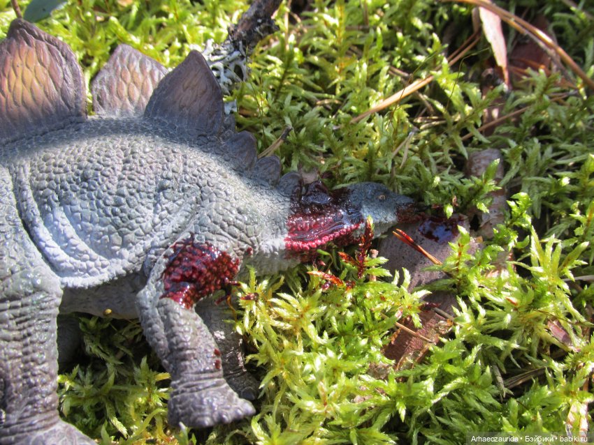 Ящеры в лесу: чужая добыча | Бэйбики Ящеры в лесу: чужая добыча (фото 2)