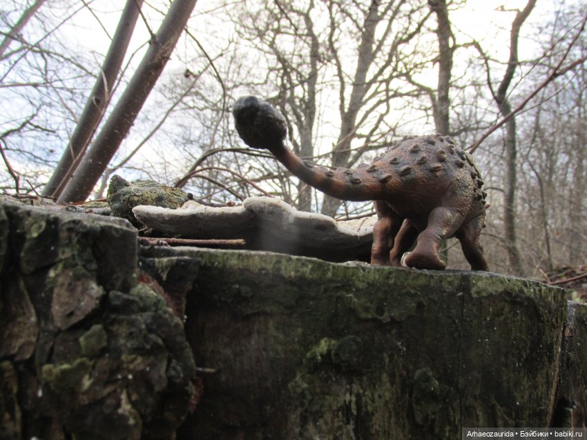 Ящеры в лесу: грибы и ягоды | Бэйбики Ящеры в лесу: грибы и ягоды