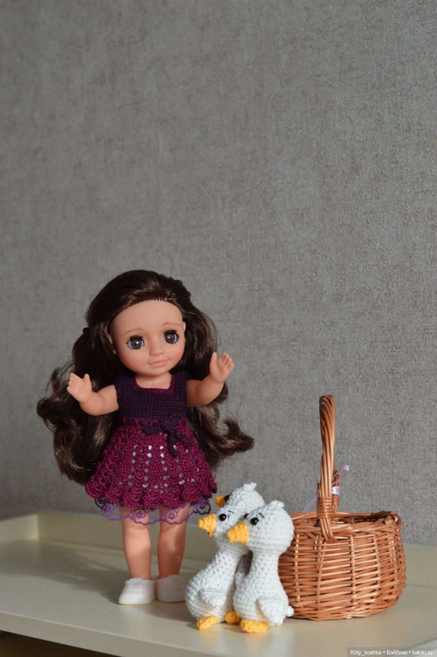 Девочка с гусиками — Российские куклы Весна (фото 4)