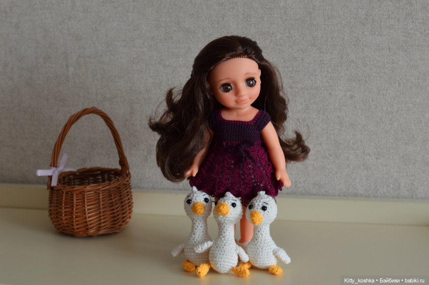 Девочка с гусиками — Российские куклы Весна (фото 5)