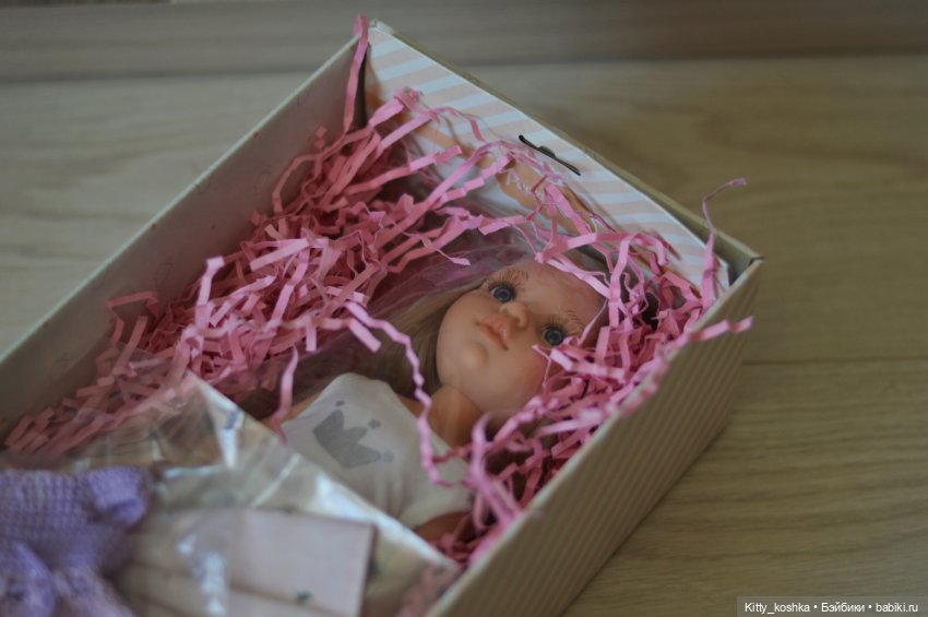 Собираем подарок крестнице с Мией и Ладой