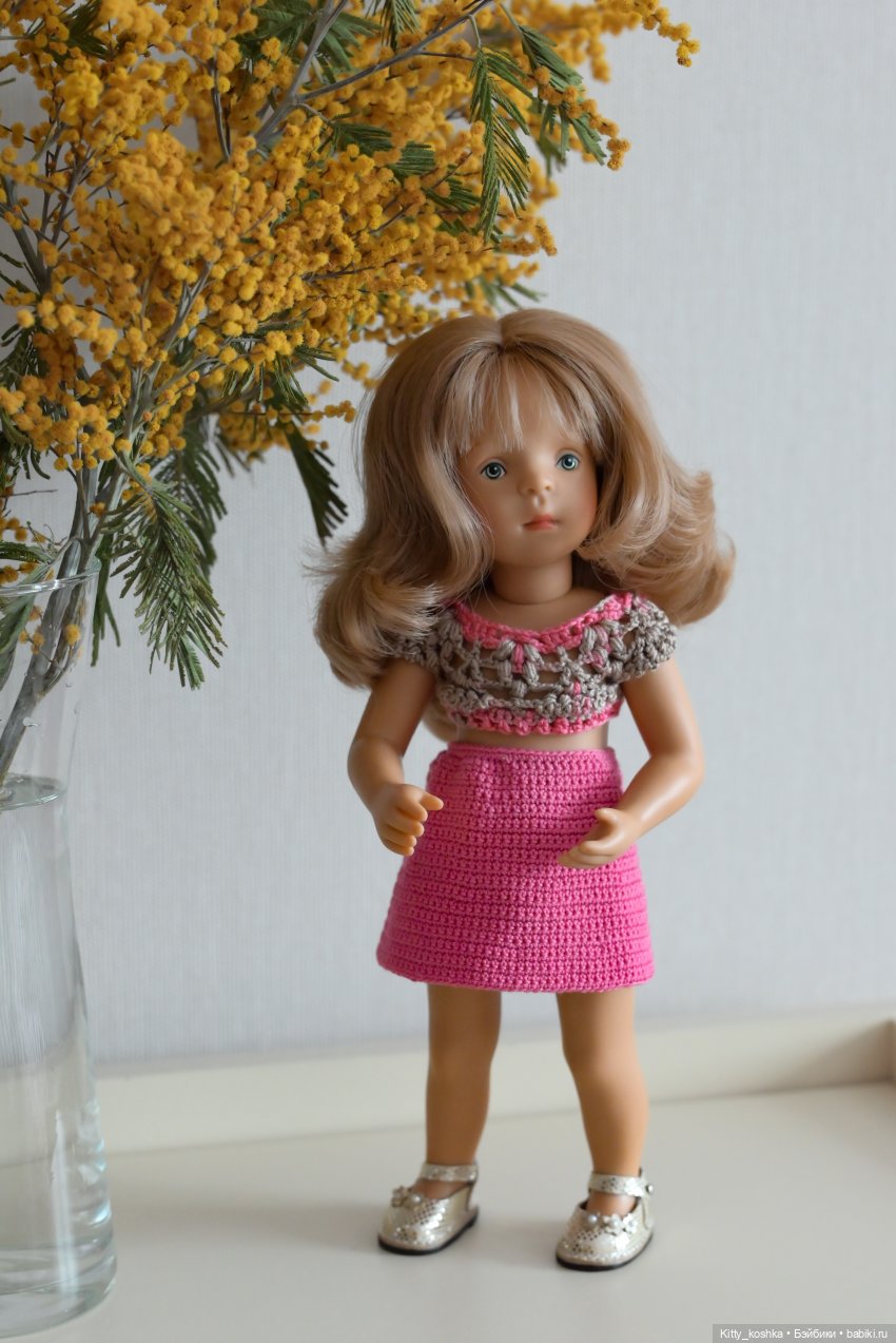 Мимоза невинной сияла красой