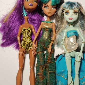 Помогите с оценкой Монстр Хай