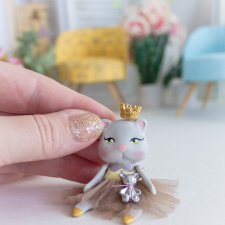 Кошечка Эмили