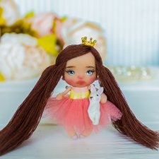 Маленькая куколка Оливия