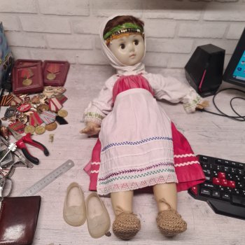 Здравствуйте, красавицы! Подскажите по названию, фабрику, стоимость