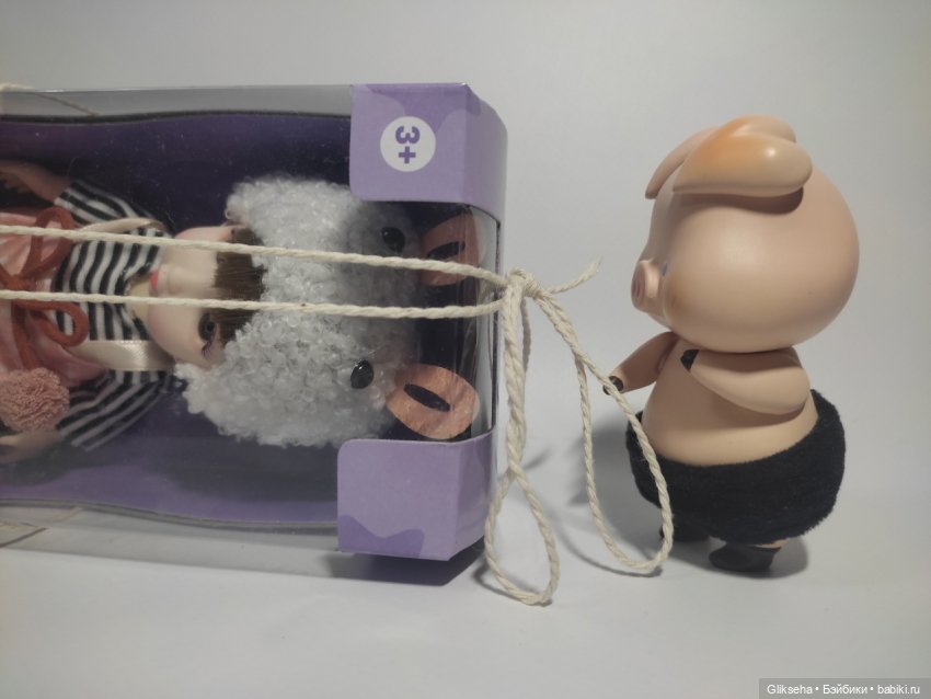 Чуня - блогер - кукольник распаковывает куколку в ДЕНЬ КУКОЛЬНИКА (фото 6)