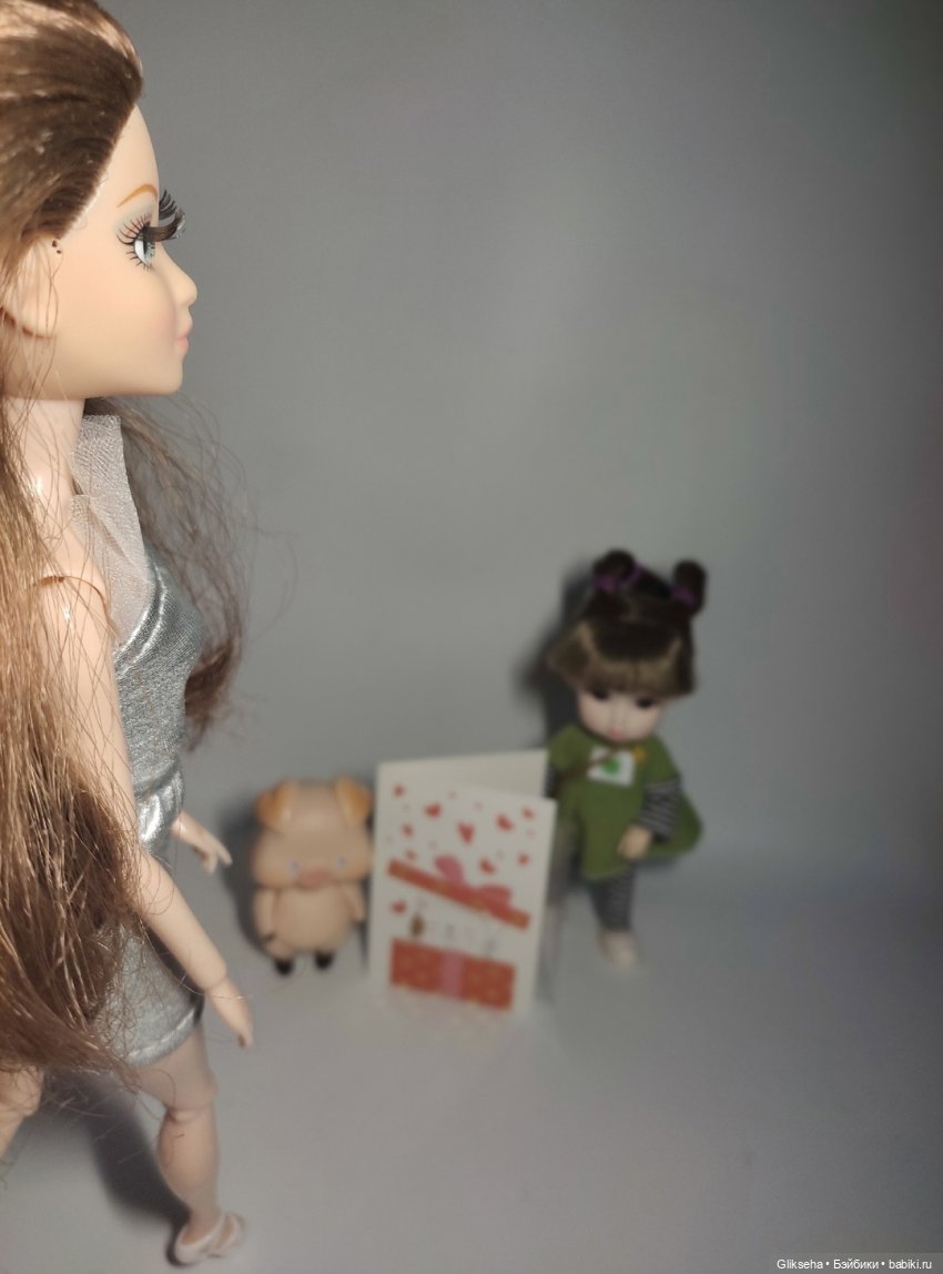 Чуня - блогер, Ксюша и тётя Валя. Распаковка приза за "Пушкинский фестиваль" (фото 4)